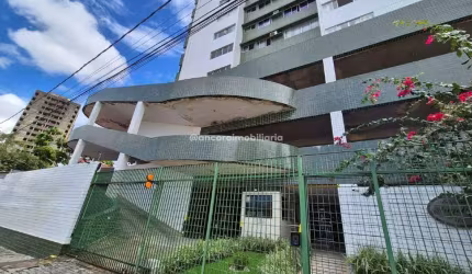 Conheça este confortavel apartamento a venda em Boa Viagem