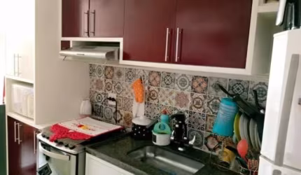 Título: Apartamento com 2 Dormitórios em Excelente Localização à Venda