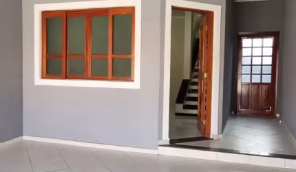 Excelente Sobrado em boa localização no Bosque dos Eucaliptos