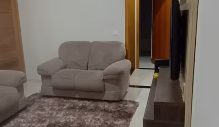 Casa nova com 3 quartos sendo 1 suite .
