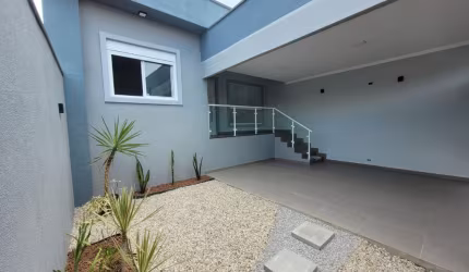 Maravilhosa Casa à Venda no Bairro Altos de Santana II - Jacareí!