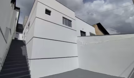 CASA NOVA À VENDA – ZONA SUL | SJC