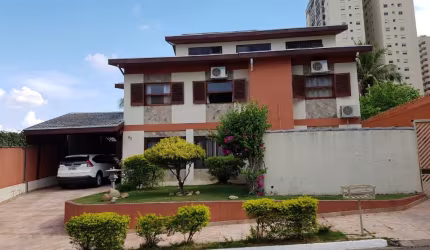 CASA À VENDA – CONDOMÍNIO AQUARIUS II