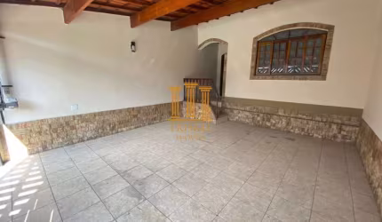 Casa 3 Dorm com 2 Suítes hidromassagem garagem coberta em Quiririm - CA439