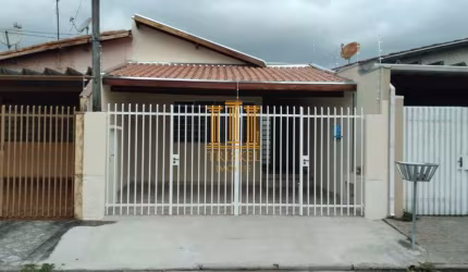 Casa 2 dorm com vaga para 2 carros coberta no Quiririm em Taubaté - CA552