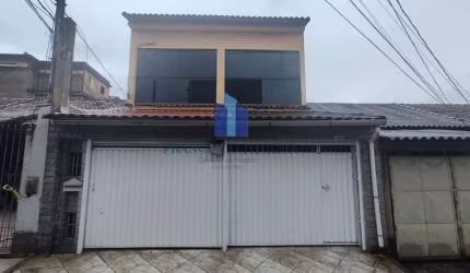 Casa para Venda em Volta Redonda, Aterrado, 4 dormitórios, 2 suítes, 4 banheiros, 2 vagas