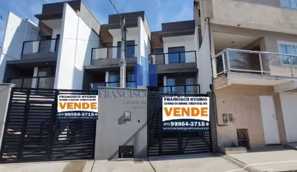 Casa para Venda em Volta Redonda, Conforto, 2 dormitórios, 2 suítes, 3 banheiros, 3 vagas