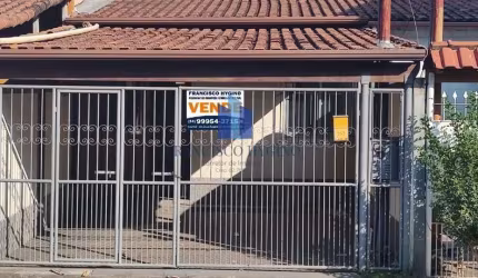 Casa para Venda em Volta Redonda, São Luiz, 2 dormitórios, 1 banheiro, 1 vaga