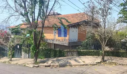 Casa para Venda em Volta Redonda, Niterói, 4 dormitórios, 2 suítes, 3 banheiros, 4 vagas