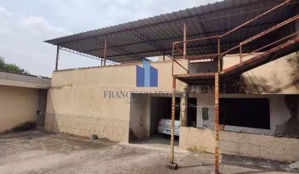 Casa para Venda em Volta Redonda, São Geraldo, 3 dormitórios, 2 banheiros, 4 vagas