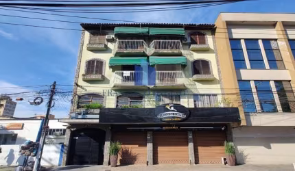 Apartamento para Venda em Volta Redonda, Aterrado, 2 dormitórios, 1 banheiro, 1 vaga