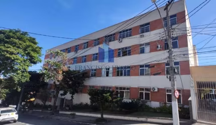 Apartamento para Venda em Volta Redonda, Jardim Amália, 3 dormitórios, 2 banheiros, 1 vaga