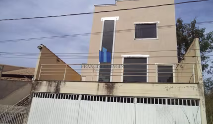 Casa para Venda em Volta Redonda, Roma, 2 dormitórios, 1 suíte, 2 banheiros, 2 vagas