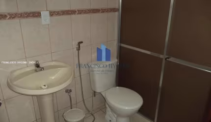 Casa para Venda em Porto Real, Village Porto Real, 3 dormitórios, 1 suíte, 5 banheiros, 3 vagas