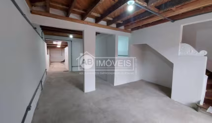 Sobrado com 2 dorms, Vila Belmiro, Santos - R$ 680 mil, Cod: 3732