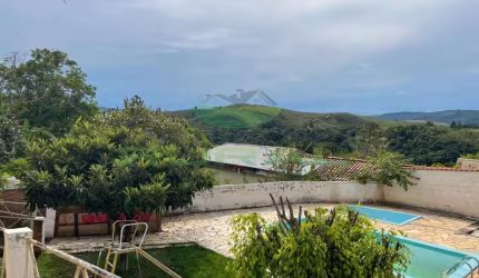 Chácara para Venda em São Roque, Mombaça, 4 dormitórios, 1 suíte, 6 banheiros, 4 vagas