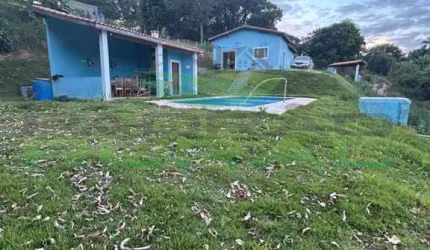 Chácara para Venda em Mairinque, Floresta III, 3 dormitórios, 1 suíte, 3 banheiros, 5 vagas