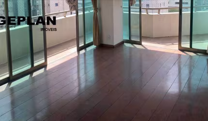 MAGNIFICO APARTAMENTO NO MIOLO DA ACLIMAÇÃO!!!!