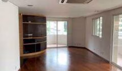 Lindo Apto de 307 metros Bairro Paraiso