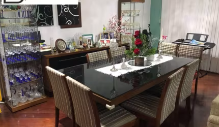 MARAVILHOSA CASA NO JARDIM DA GLORIA!!!