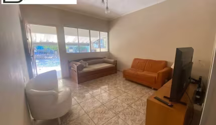 Excelente casa V. Mariana c/02 dorms, 3 banhs, sala, 02 vagas , 155m²