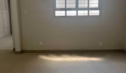 CASA ASSOBRADADA PROXIMO AO METRÔ VILA MARIANA