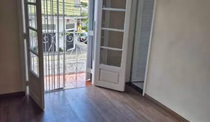Excelentes salas comerciais no Cambuci, 80m² s/vaga