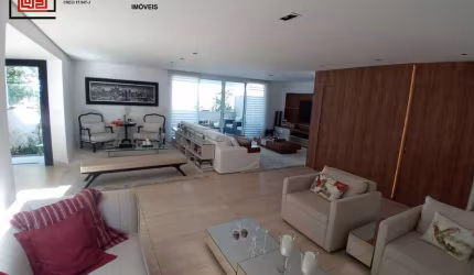 Excelente Casa Totalmente Reformada, 3 Dor, Sendo 4 Suítes, 4 Vagas, 400M