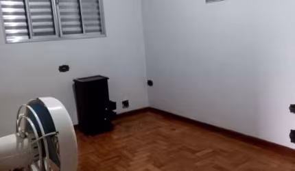 EXCELENTE CASA COM MAGNIFICO TERRENO NA VILA MARIANA