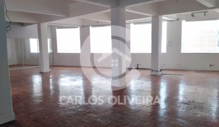 Vendo/alugo Galpão Bairro São Cristóvão RJ