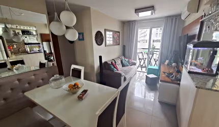 Excelente apartamento a venda Est. Adhemar Bebiano Bairro  Del Castilho RJ