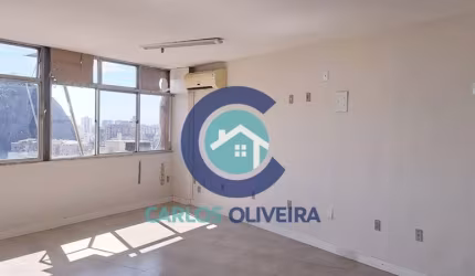 Ampla sala 30m² Rua Conde de Bonfim Tijuca