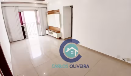 Apartamento 2 quartos Varanda Vista Livre Rua Uruguai RJ