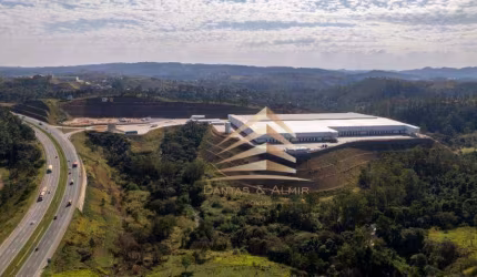 Galpão para alugar, 61248 m² por R$ 1.717.393,92/mês - São Roque - Araçariguama/SP