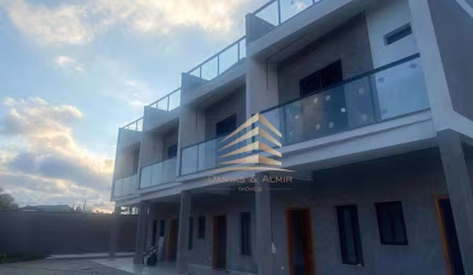 Sobrado com 2 dormitórios à venda, 148 m² por R$ 580.000,00 - Jardim Mariella - Caraguatatuba/SP