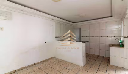 Casa com 2 dormitórios à venda, 250 m² por R$ 480.000,00 - Vila Augusta - Guarulhos/SP