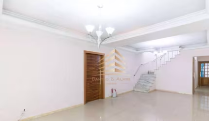 Sobrado com 3 dormitórios à venda, 290 m² por R$ 900.000,00 - Vila Augusta - Guarulhos/SP
