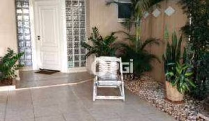 Casa com 3 dormitórios à venda, 200 m² por R$ 910.000,00 - Jardim São Luiz - Ribeirão Preto/SP