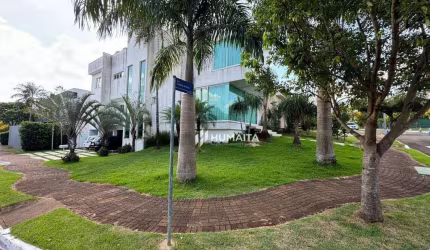 Sobrado com 3 dormitórios à venda, 353 m² por R$ 1.980.000,00 - Aragarça - Londrina/PR
