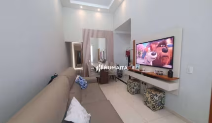 Casa com 3 dormitórios para alugar, 76 m² por R$ 2.300,00/mês - Jardim Montecatini - Londrina/PR