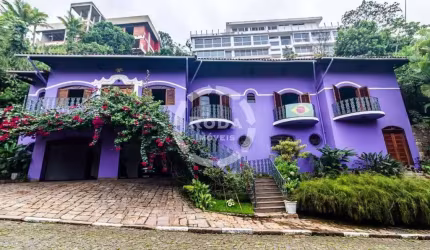 Casa para locação em Santos-SP, Marapé: 6 quartos, 1 suíte, 3 salas, 4 banheiros, 3 vagas, 551m² - Santa Teresinha