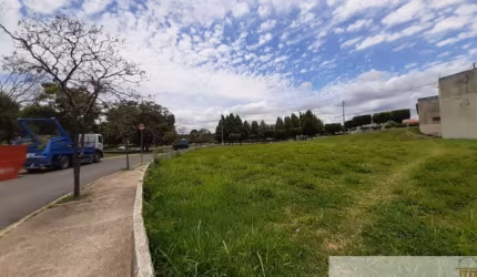 Terreno em condomínio fechado à venda na Avenida Carolina Cardini Piunti, Vila Padre Bento, Itu por R$ 1.950.000