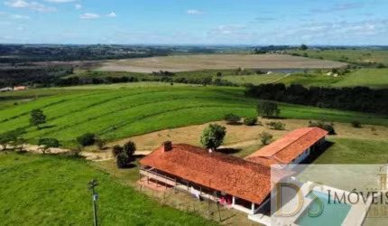 EXCELENTE FAZENDA DE 70 ALQUEIRES A VENDA NA REGIÃO DE SOROCABA-SP, FORMADA EM PASTO E BOA EM ÁGUA