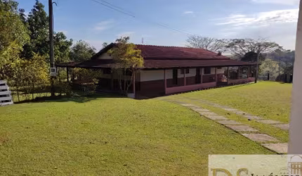 SÍTIO A VENDA EM ITAPETININGA-SP, ÁREA TOTAL DE  14,5 ALQUEIRES, 9 ALQUEIRES EM EUCALIPTO, CASA SEDE, CASA DE CASEIRO E CURRAL