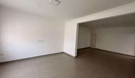 Casa com 3 quartos para alugar na Av. dos Ciprestes, 99, Chácaras Primavera, Itu, 165 m2 por R$ 6.000
