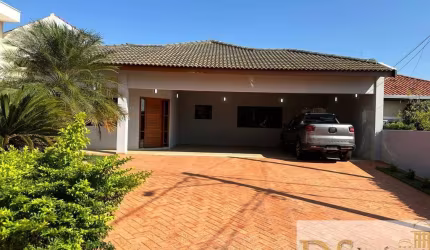 Casa com 3 quartos à venda na Praça das Primaveras, 186, Condomínio Portal de Itu, Itu por R$ 1.300.000