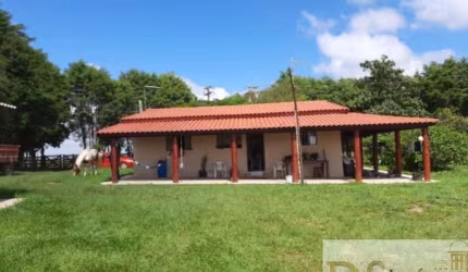 OPORTUNIDADE IMPERDÍVEL: SÍTIO À VENDA EM SÃO MIGUEL ARCANJO/SP! 24,70 ALQUEIRES DE PURA BELEZA E POTENCIAL!