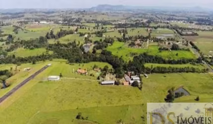 Fazenda de Alto Padrão com Pista de Pouso em Tatuí/SP: 230 alqueires, por R$ 230 milhões.