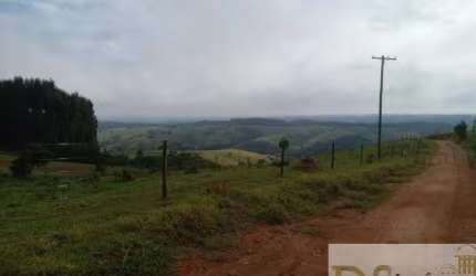 Fazenda à venda em Capão Bonito/SP - 161 alqueires de área no Centro - Oportunidade única!