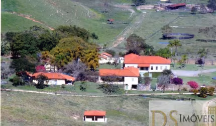 FAZENDA HISTÓRICA À VENDA NO CENTRO DE CACHOEIRA PAULISTA-SP: 380 ALQUEIRES DE EXCELÊNCIA NO VALE DO PARAÍBA!